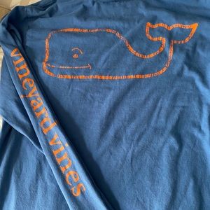 Men’s Vineyard Vines long sleeve Tee